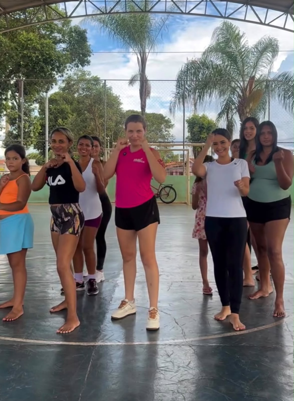  Março, Mês das Mulheres: Defesa Pessoal | Simone Teles - Monte Carmelo 