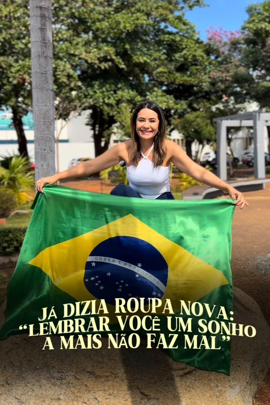 Nossa Bandeira, Nosso Orgulho | Simone Teles - Monte Carmelo 